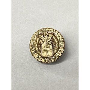 USA Department of Commerce 10 Years of Service Screwback Pin Gold Tone